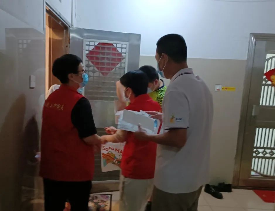 坚守本职齐继续——白云山威尼斯9499公司财务职员战“疫”纪实