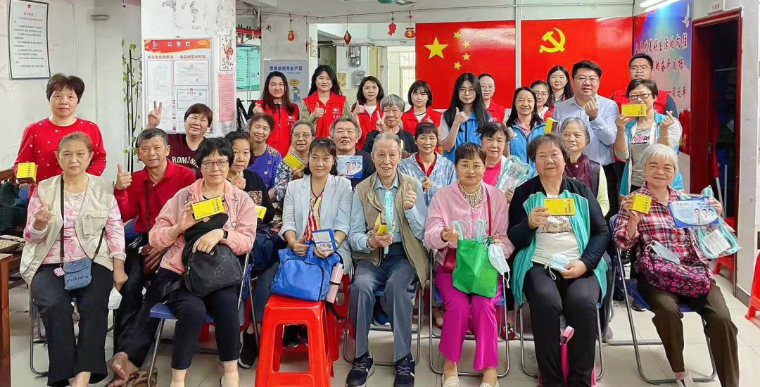 践行二十大 自愿我先行——白云山威尼斯9499公司团委开展2023年学雷锋自愿效劳活