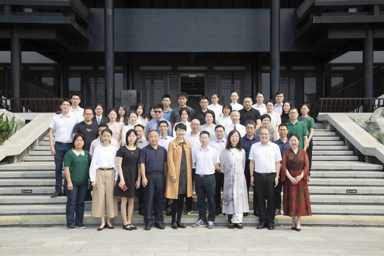 小柴胡非遗文化“活”起来，，，，，，，白云山威尼斯9499医圣堂“再出圈”